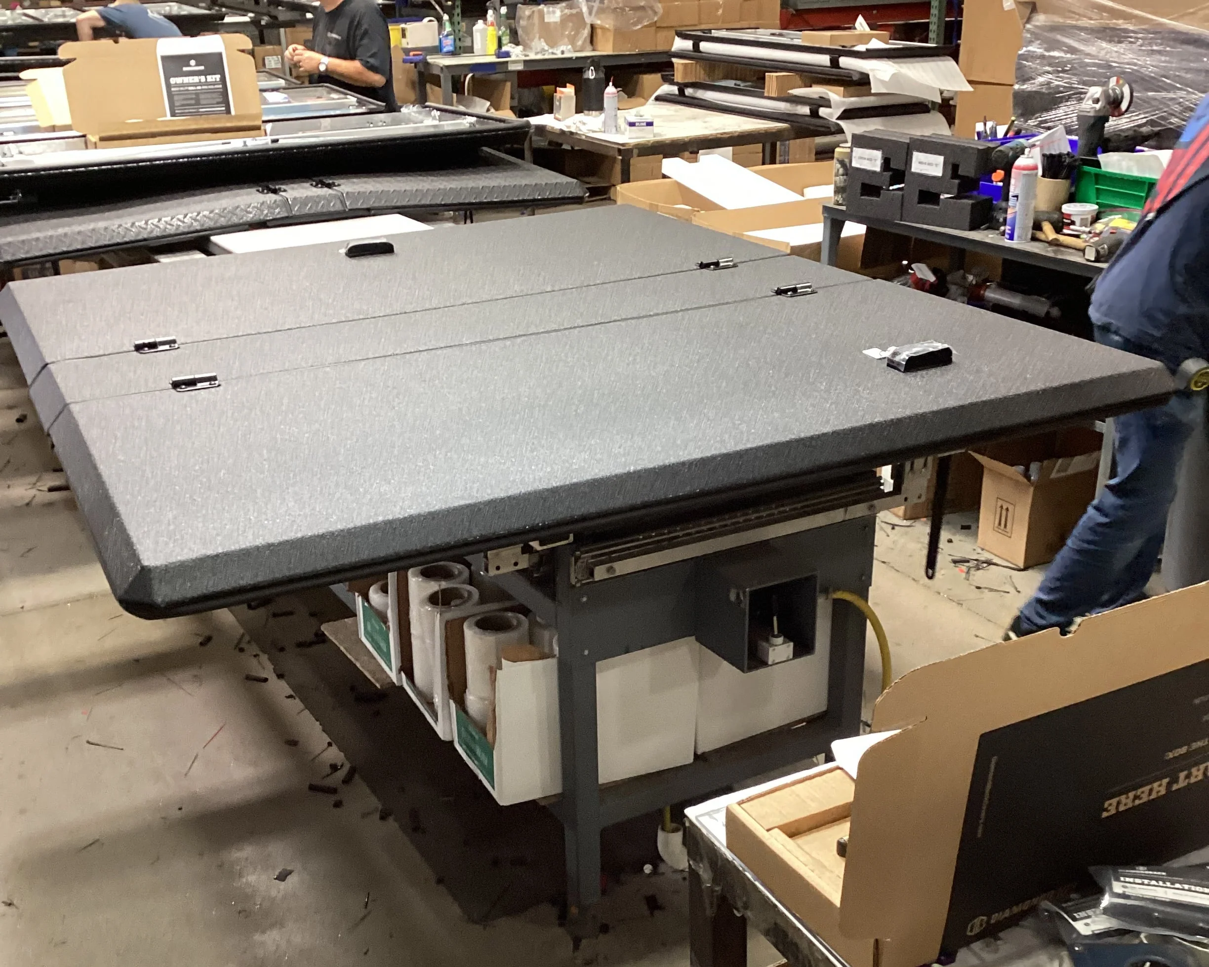 DiamondBack Outlet Covers Table